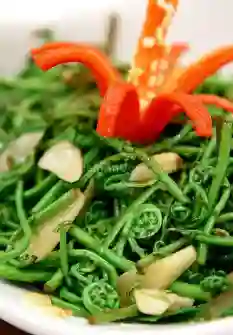 Rau chạy xào tỏi