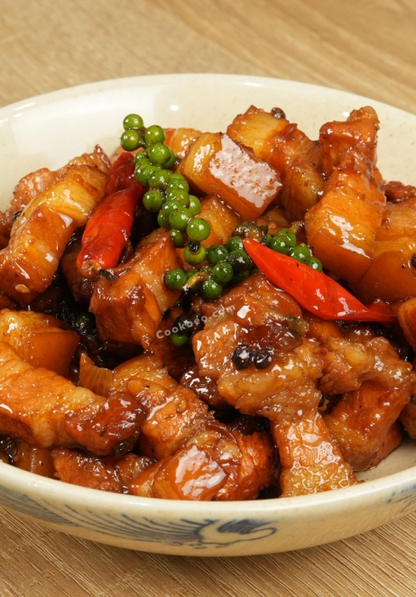  Thịt ba rọi kho tiêu